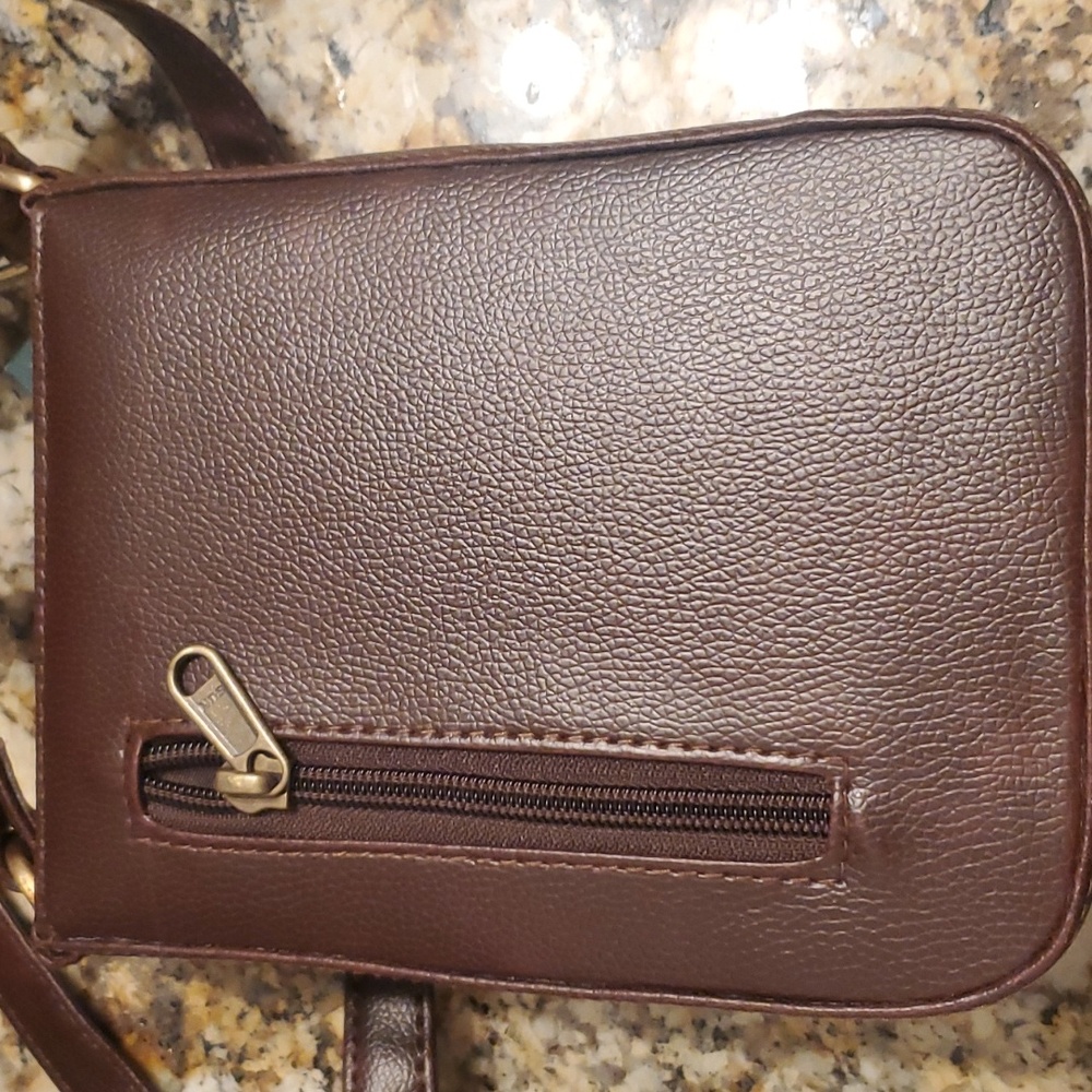NWT-  Pramadda, Vegan leather,  unisex, body sling bag - Picture 6 of 16